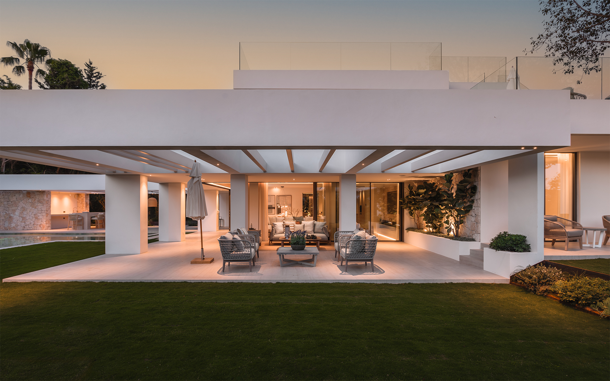 Image 2:  For sale, Nueva Andalucía, €5,750,000 [EAMo28951488]